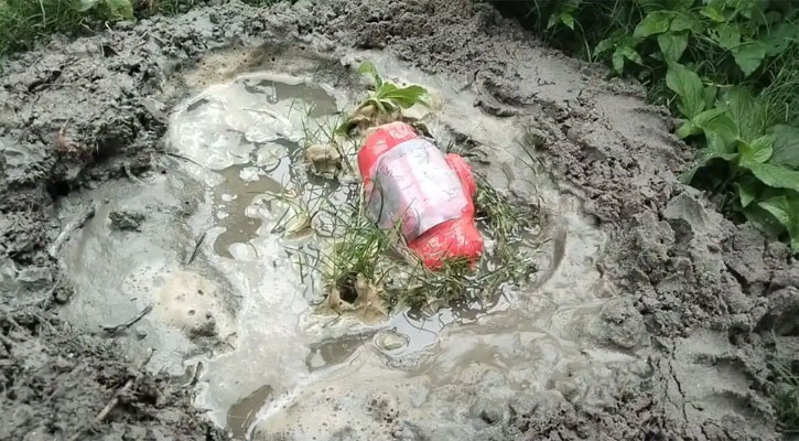 চুয়াডাঙ্গায় ‘জয় বাংলা’ লেখা বোমা সদৃশ বস্তু উদ্ধার