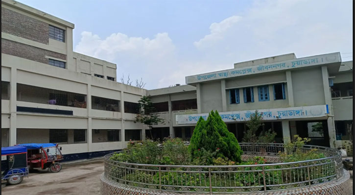 কাগজে-কলমে চিকিৎসক থাকলেও বাস্তবে নেই