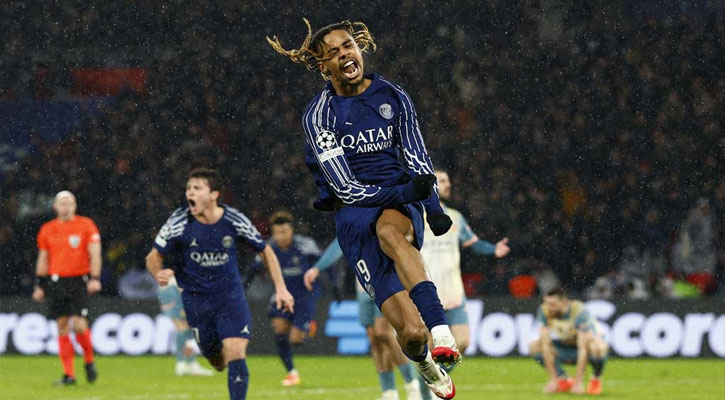 ২ গোল হজমের পর ৪ গোল করে সিটিকে হারাল পিএসজি