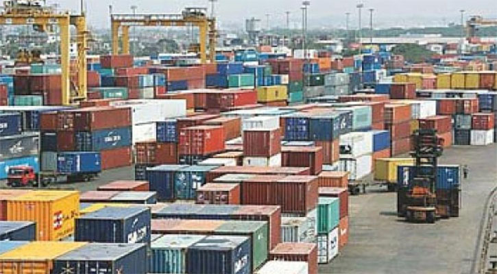 চট্টগ্রামে ৩৭৮ কন্টেইনার পণ্য নিলামে তুলেছে কাস্টমস হাউস