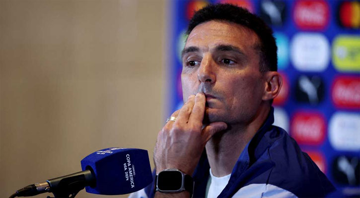 কোপা আমেরিকায় নিষিদ্ধ স্কালোনি