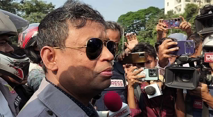 উস্কানি ছাড়াই পুলিশের ওপর হামলা করেছে বিএনপি: ডিবিপ্রধান