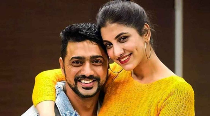 দেবের সঙ্গে ৩ বছর আগে বিয়ে ও সন্তানের বিষয়ে মুখ খুললেন রুক্সিণী