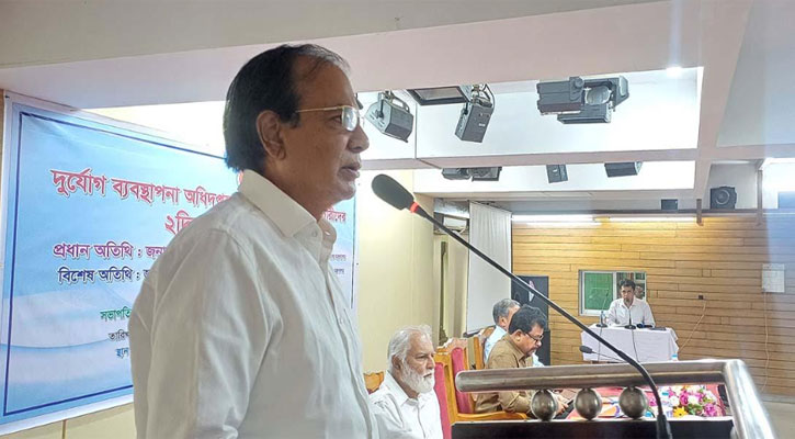 ১১২ টাকায় সরকারি চাকরি সরকারের স্বচ্ছতার নিদর্শন: ত্রাণমন্ত্রী