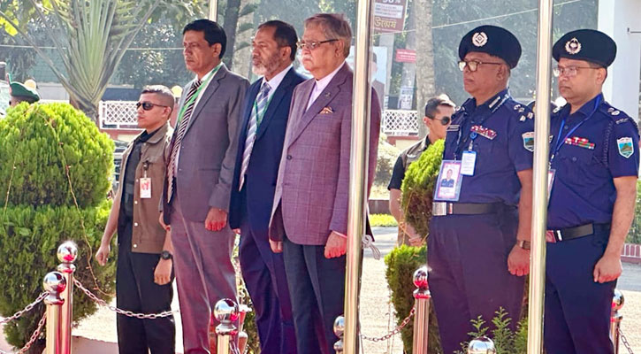 দুই দিনের সফরে পাবনায় পৌঁছেছেন রাষ্ট্রপতি