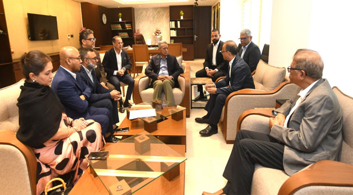 পোশাক শিল্পের সমস্যা ও সমাধানে সুপারিশ চেয়েছেন অর্থমন্ত্রী