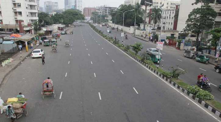 ঈদ ও বৃষ্টির কারনে ফাঁকা সড়ক