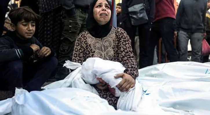 গাজায় ইসরাইলি হামলায় প্রাণ গেল ১০০ ফিলিস্তিনির