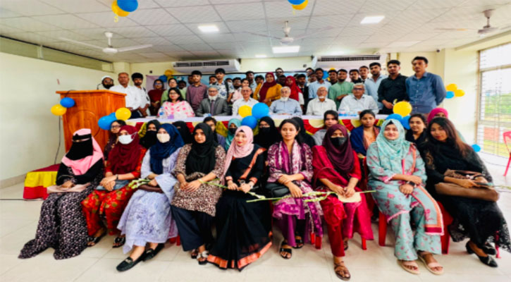 ফারইস্ট ইন্টারন্যাশনাল ইউনিভার্সিটিতে এলএল.বি ফল-২০২৬ ব্যাচের শিক্ষার্থীদের নবীনবরণ অনুষ্ঠিত