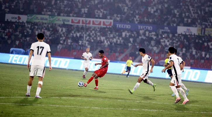 ৭ গোলের রোমাঞ্চকর ম্যাচে নাটকীয় হার বাংলাদেশের