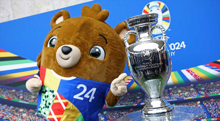 ইউরোর শেষ ষোলোয় কে কার মুখোমুখি