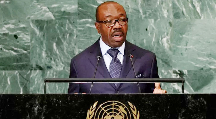 গ্যাবনে সেনা অভ্যুত্থান, ক্ষমতা দখলের ঘোষণা