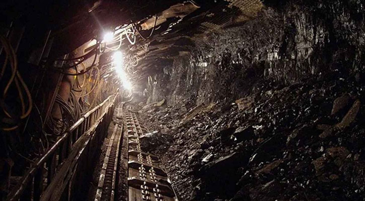 মালিতে সোনার খনিতে সুড়ঙ্গ ধসে নিহত ৭৩