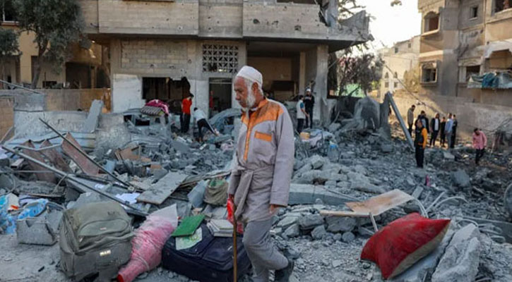 যুদ্ধবিরতি উপেক্ষা করে ফের গাজায় ইসরায়েলি হামলা, নিহত ৯