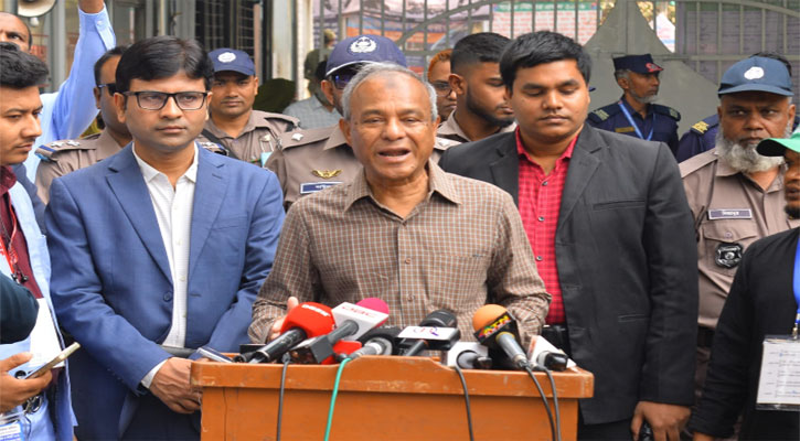 দুই-একটি ঘটনা ছাড়া নির্বাচন সুষ্ঠু হচ্ছে: স্বরাষ্ট্র উপদেষ্টা