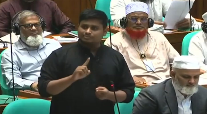 গাড়ি চেয়ে পুনরায় যে বক্তব্য দিলেন হাসনাত আবদুল্লাহ