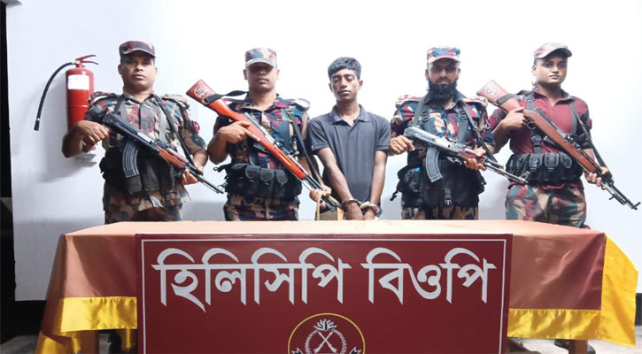 বাংলাদেশি কিশোরকে ফেরত দিল বিএসএফ