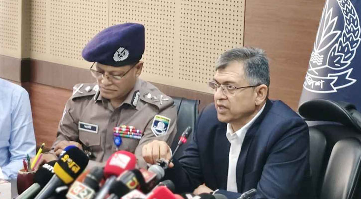 শিগগিরই চাঁদাবাজ-অস্ত্রধারীদের বিরুদ্ধে অভিযান: স্বরাষ্ট্রমন্ত্রী