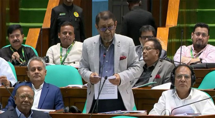 সরকার ১ লাখ স্বাস্থ্যকর্মী নিয়োগের উদ্যোগ নিয়েছে: স্বাস্থ্যমন্ত্রী