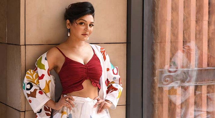 Өгей бала мен өгей шешенің жыныстық қатынасы Ольга Дибцева жалаңаш мініп жүр