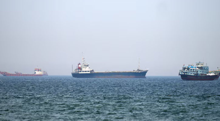 হরমুজ প্রণালি চালু করতে নতুন জোট গঠনের উদ্যোগ যুক্তরাষ্ট্রের