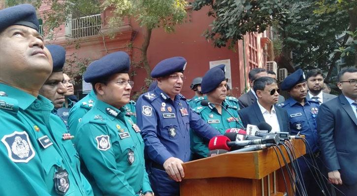 উৎসবের আমেজে ভোট চলছে: আইজিপি