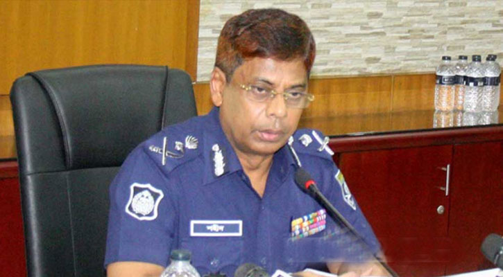 সাবেক আইজিপি শহীদুলের সম্পদের বস্তাভর্তি আলামত জব্দ