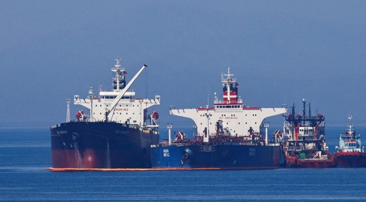 ইরানের তেল রপ্তানির নিষেধাজ্ঞা শিথিল করল যুক্তরাষ্ট্র