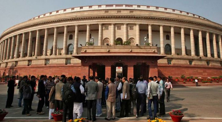 ভারতে লোকসভার ৪৪ শতাংশ সদস্য ফৌজদারি মামলার আসামি