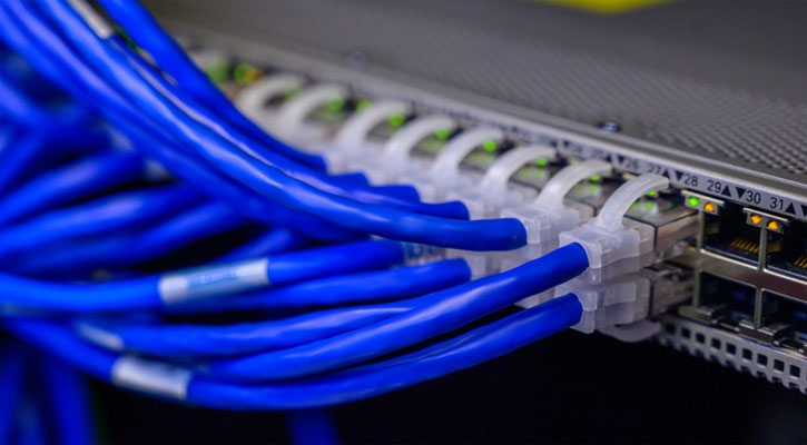 বকেয়া পরিশোধ শুরু, ফিরছে ইন্টারনেটের গতি