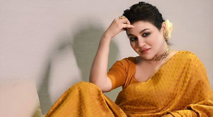 কেন গান গাইলেন, ব্যাখ্যা দিলেন জয়া আহসান