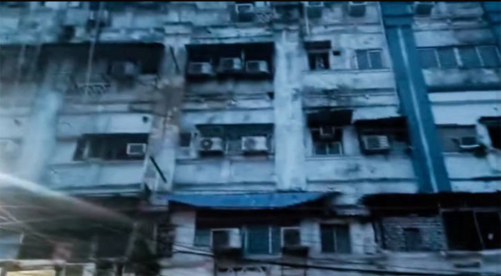 কলকাতায় অগ্নিকাণ্ডে নিহতদের মধ্যে পাঁচজন বাংলাদেশি: পররাষ্ট্র মন্ত্রণালয়