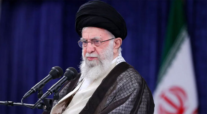 খামেনির ফেসবুক-ইনস্টাগ্রাম অ্যাকাউন্ট বাতিল, মেটার নিন্দা জানাল ইরান