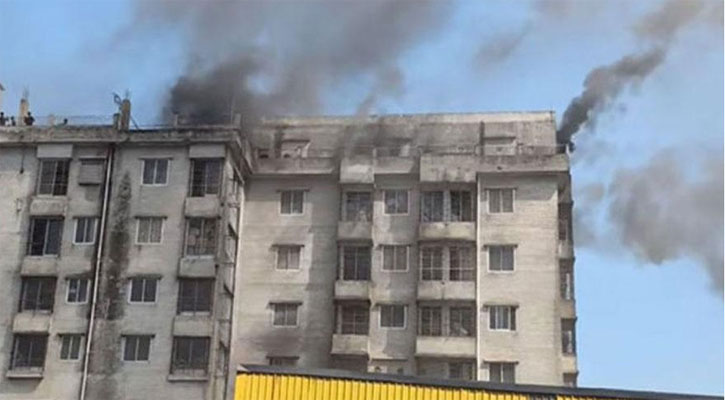 কেরানীগঞ্জে কারখানার আগুন নিয়ন্ত্রণে, একজনের মরদেহ উদ্ধার
