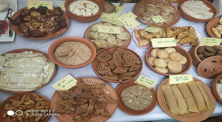 ভেড়ামারার ঘরে ঘরে পিঠা ভোজ