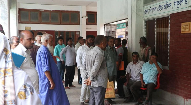 দরিদ্রের আইনি লড়াইয়ে লিগ্যাল এইড, এক মাসে নিষ্পত্তি ১৮৪ আবেদন
