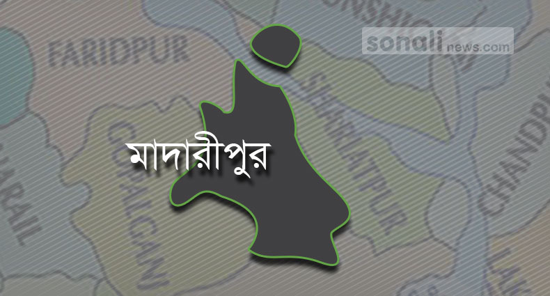 মসজিদে ঢুকে দুই ভাইকে কুপিয়ে হত্যা