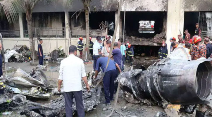 মাইলস্টোন ট্রাজেডি : এবার না ফেরার দেশে শিক্ষিকা মাহফুজা