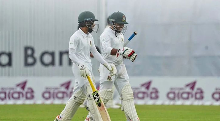 ঢাকা টেস্টের চতুর্থ দিনের খেলা শুরু