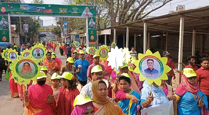 মিছিলে মিছিলে মুখরিত ময়মনসিংহ নগরী