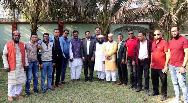 Bokira qizlar haqida jinsiy porno onlayn video