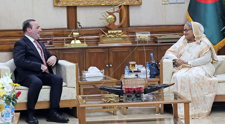 মুসলিম দেশগুলোর মধ্যে অভিন্ন মুদ্রা চালুর পরামর্শ প্রধানমন্ত্রীর