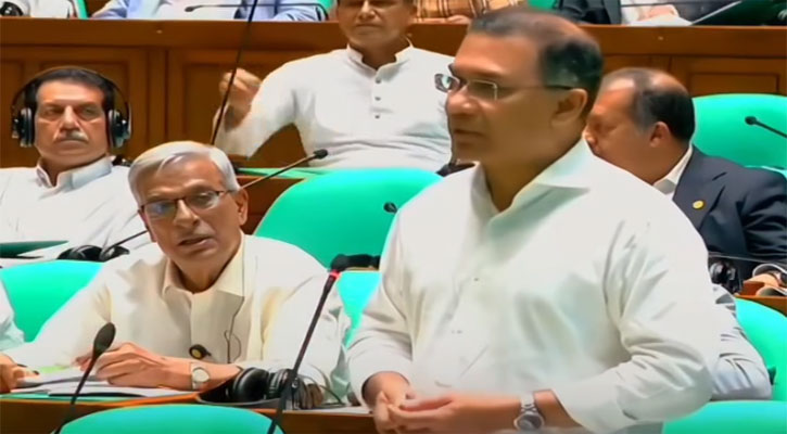 সরকার উন্নত ও টেকসই পুঁজিবাজার গঠনের উদ্যোগ গ্রহণ করেছে: প্রধানমন্ত্রী