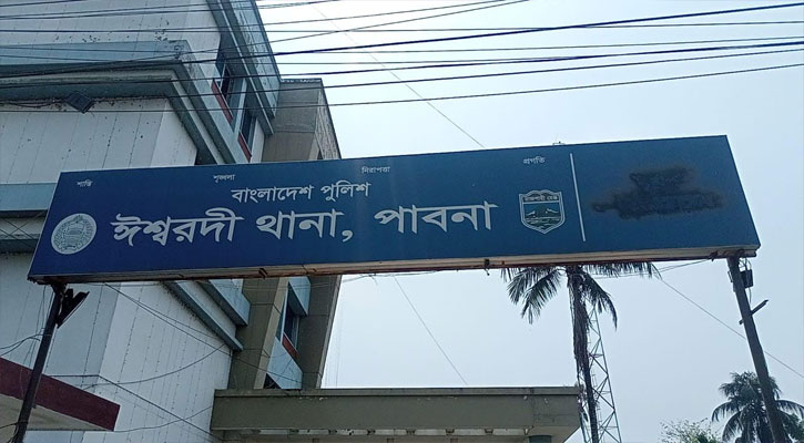 ভিডিও ধারণ করে চাঁদাদাবি, মা ছেলেসহ আটক ৪