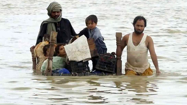 বৈশ্বিক সহায়তা চাইল বন্যায় বিপর্যস্ত পাকিস্তান