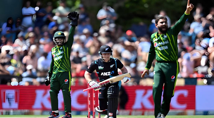 বিশ্বকাপের পর অবশেষে জয়ের দেখা পেল পাকিস্তান