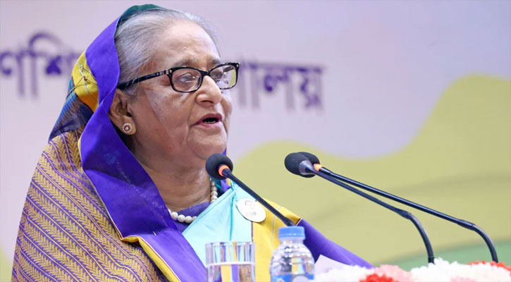 প্রাথমিক পর্যায়ে প্রতিটি স্কুলে কম্পিউটার ল্যাব করা হবে : প্রধানমন্ত্রী