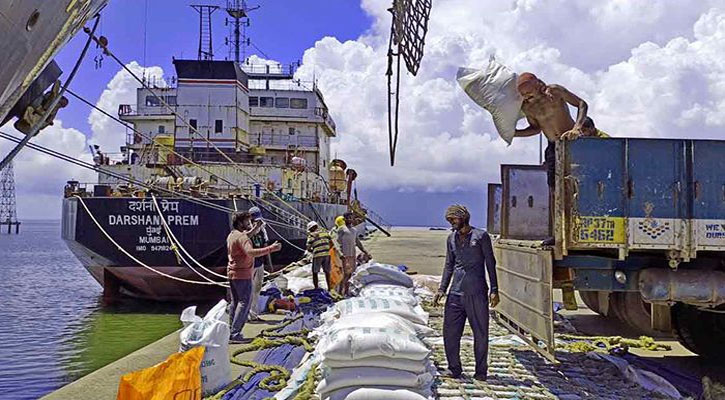 চাল রপ্তানিতে শুল্ক আরোপের মেয়াদ বাড়াল ভারত