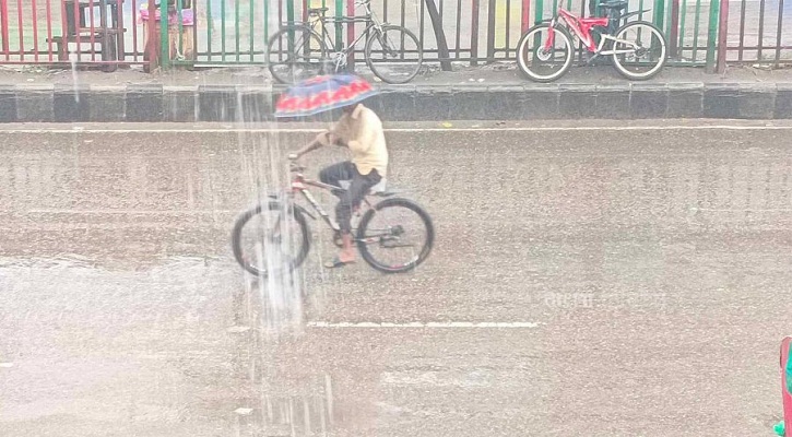বৃষ্টি থামবে কবে জানালো আবহাওয়া অফিস