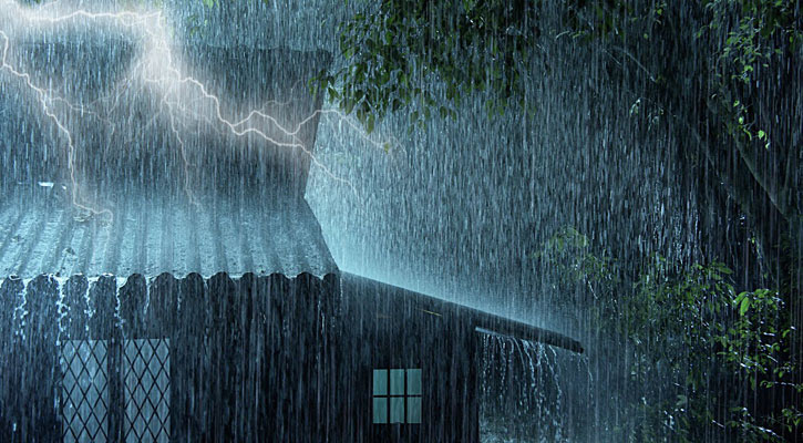 দেশের ৫ বিভাগে ভারী বৃষ্টির পূর্বাভাস, পাহাড়ে ভূমিধসের শঙ্কা